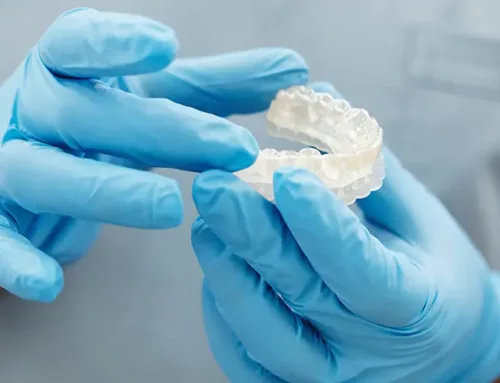 How to Clean Invisalign Retainers